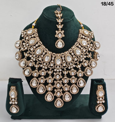 Bridal Kundan Choker Necklace Set with Maang Tikka and Earrings