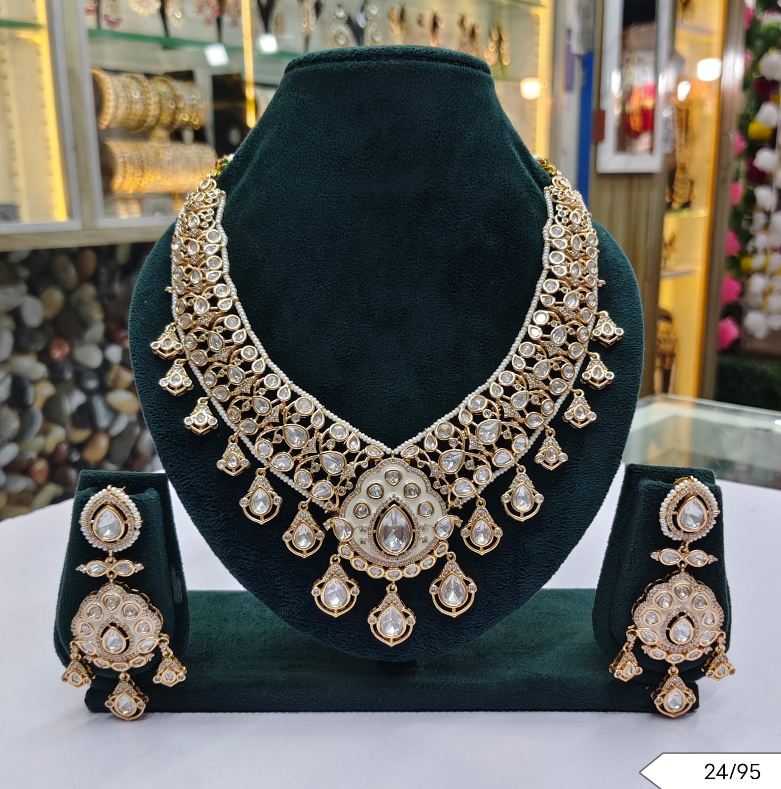 Grand Bridal Kundan Necklace & Earring Set