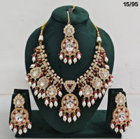 Luxury Kundan Bridal Jewellery Set with Pearls, Earrings & Maang Tikka