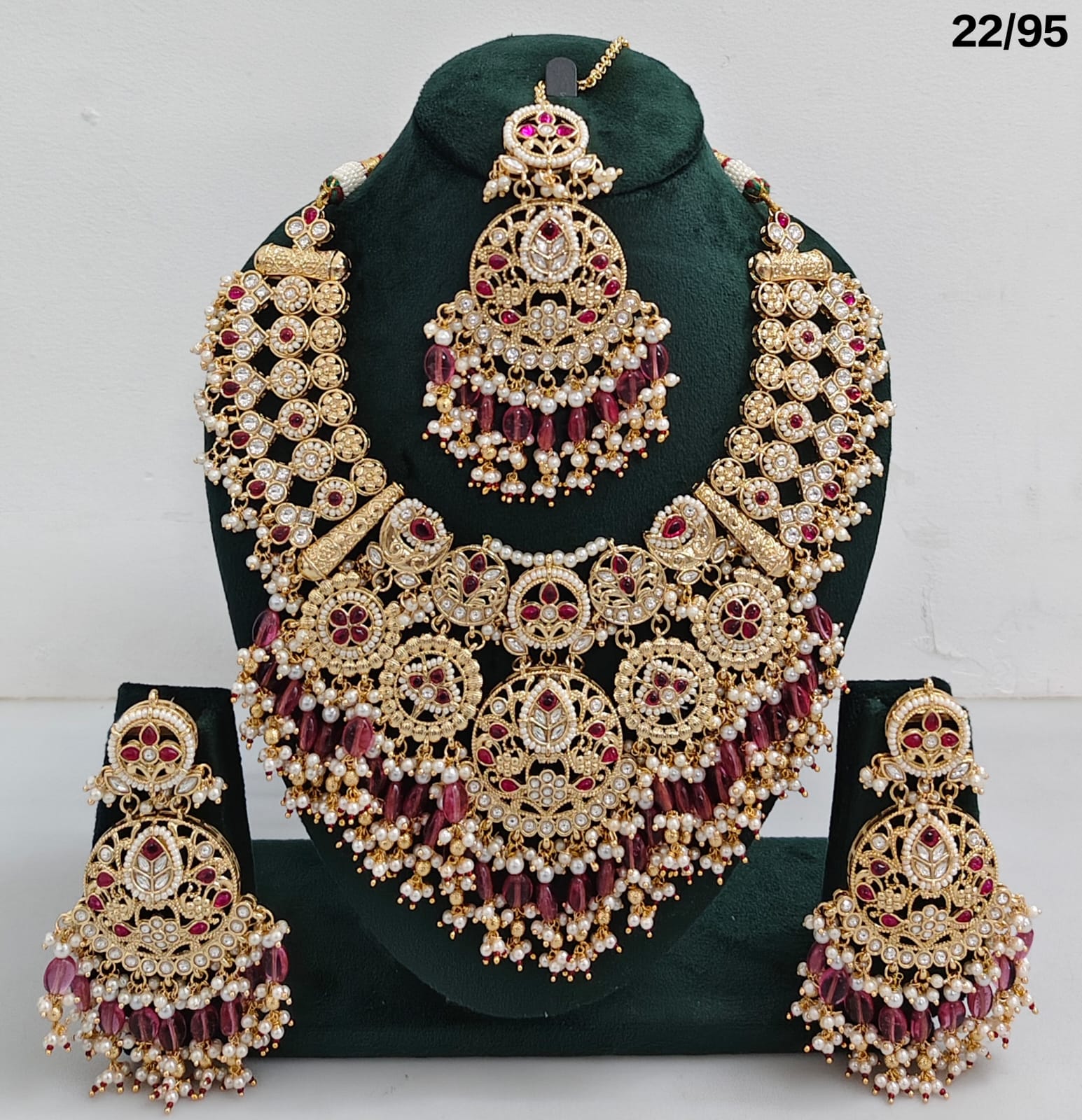Royal Bridal Kundan Necklace Set with Earrings & Maang Tikka – Heavy Traditional Design