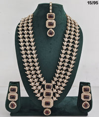 Designer Kundan Stone Necklace Set with Earrings & Maang Tikka – Layered Bridal Look