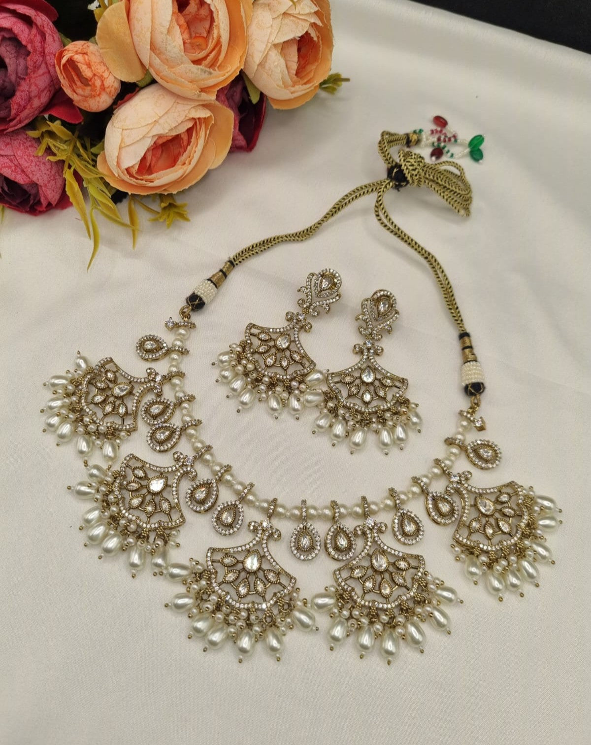 Kundan Pearl Choker Set with Earrings for Women