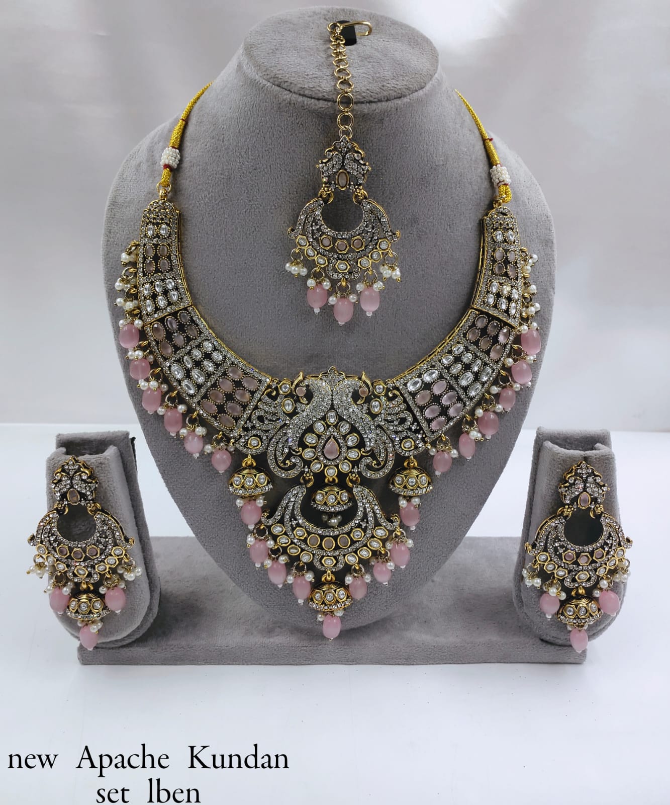 Mehandi Plated Traditional Peacock Design Kundan Jewellery Set With Earrings & Mangtika Set For Women