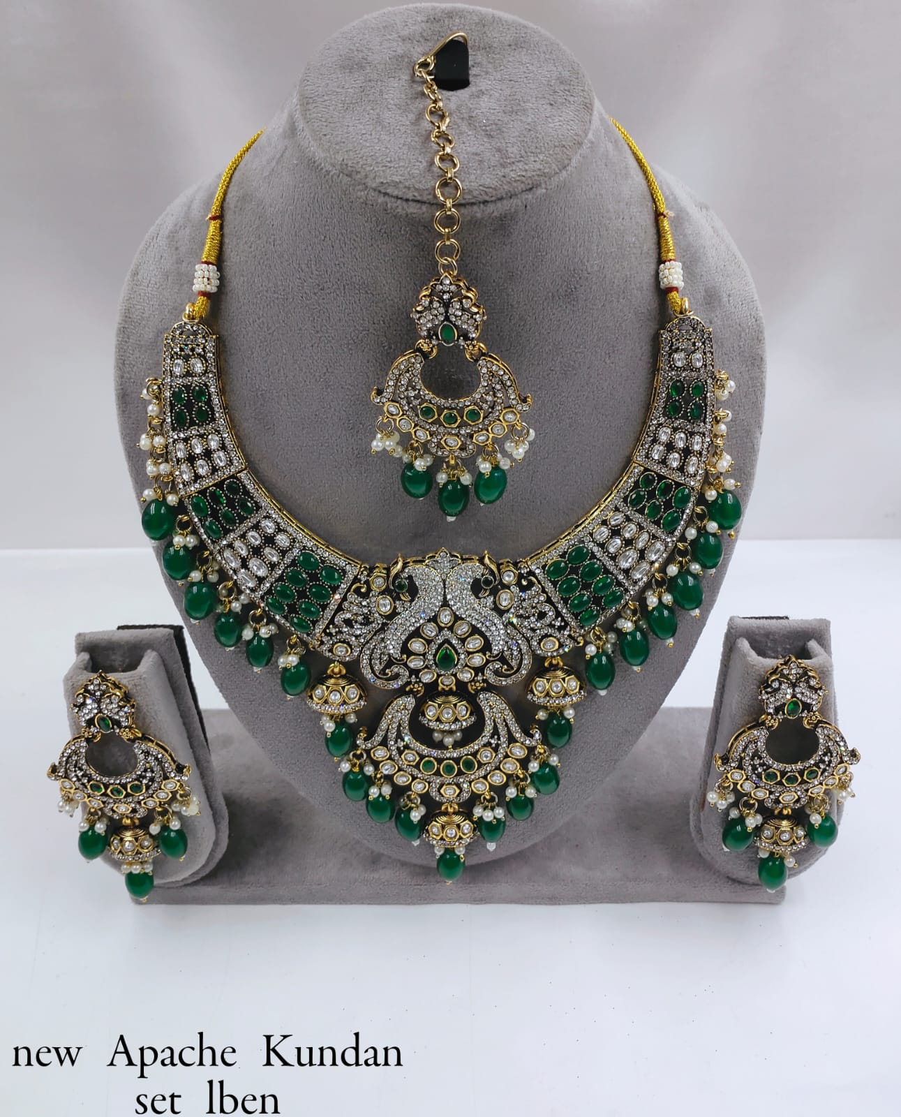 Mehandi Plated Traditional Peacock Design Kundan Jewellery Set With Earrings & Mangtika Set For Women