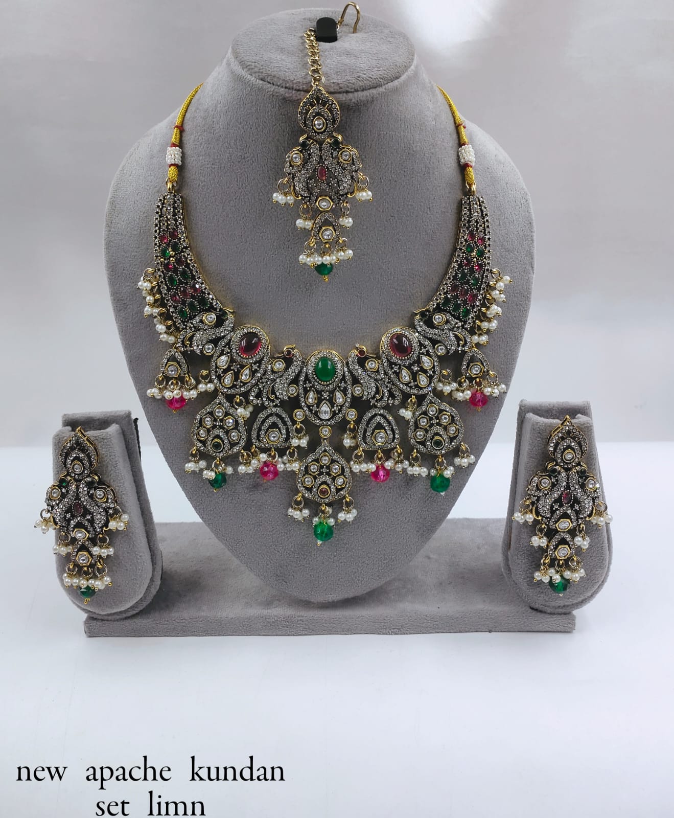 Mehandi Plated Traditional Peacock Design Kundan Jewellery Set With Earrings & Mangtika Set For Women