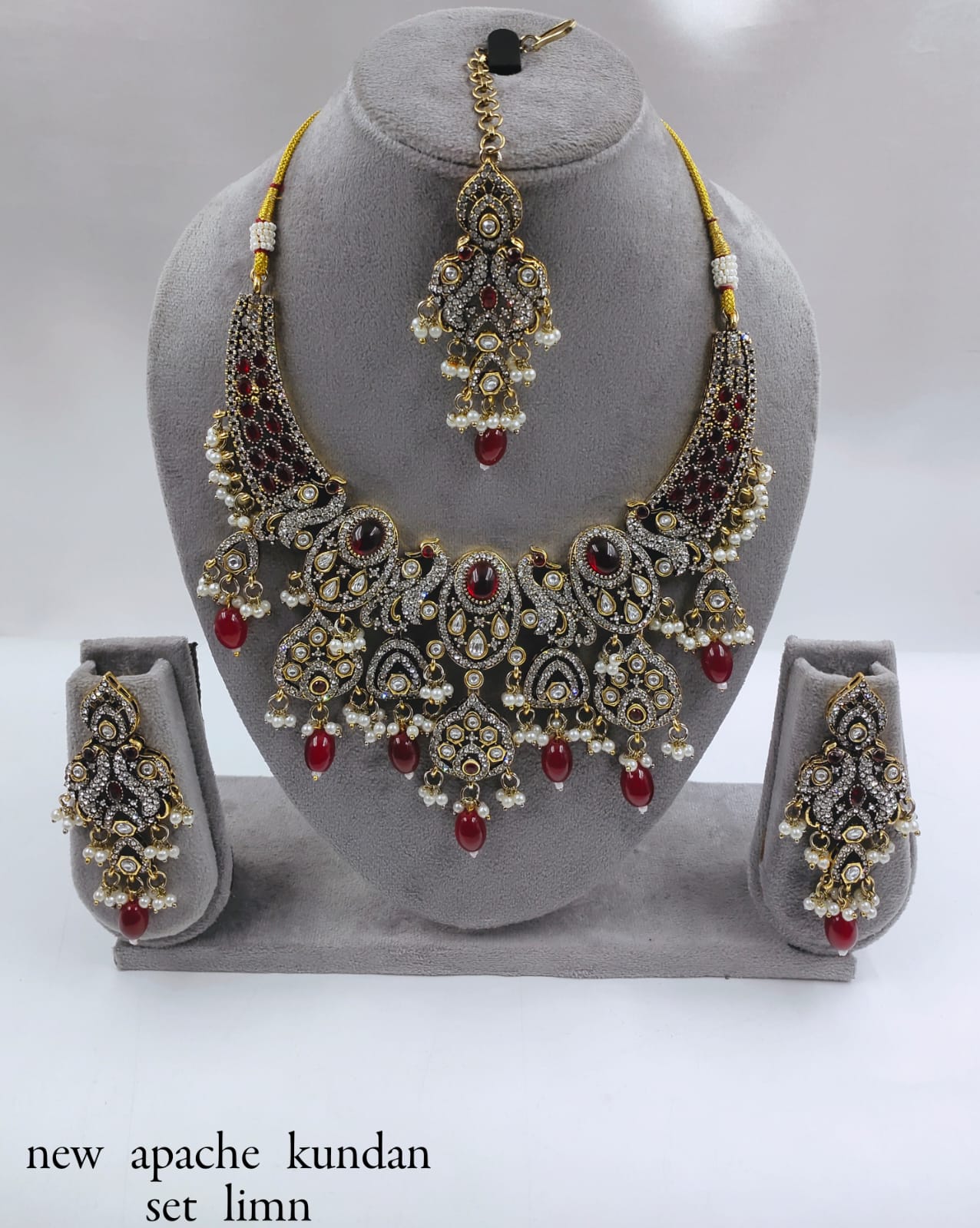 Mehandi Plated Traditional Peacock Design Kundan Jewellery Set With Earrings & Mangtika Set For Women