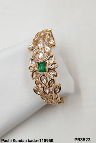 Fashionable Pachi Kundan Gold Plated Bracelet