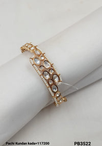 Fashionable Pachi Kundan Gold Plated Bracelet