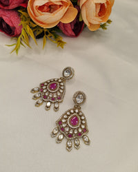 Shield Cluster Kundan Earrings