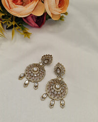 Royal Medallion Kundan Earrings