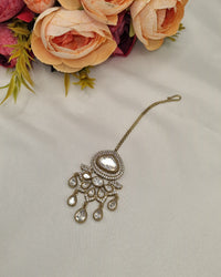 TRADITIONAL HERITAGE KUNDAN MAANG TIKKA