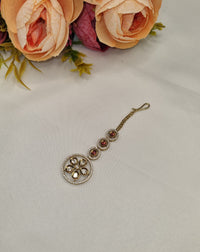 TRADITIONAL KUNDAN & BEAD BRIDAL MAANG TIKKA