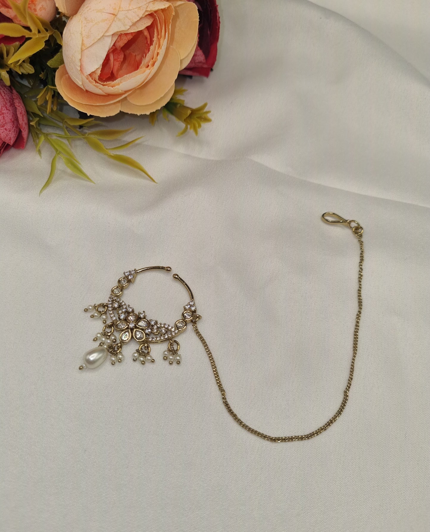 TRADITIONAL KUNDAN & DROP BEAD NOSE RING WITH HAIR CHAIN