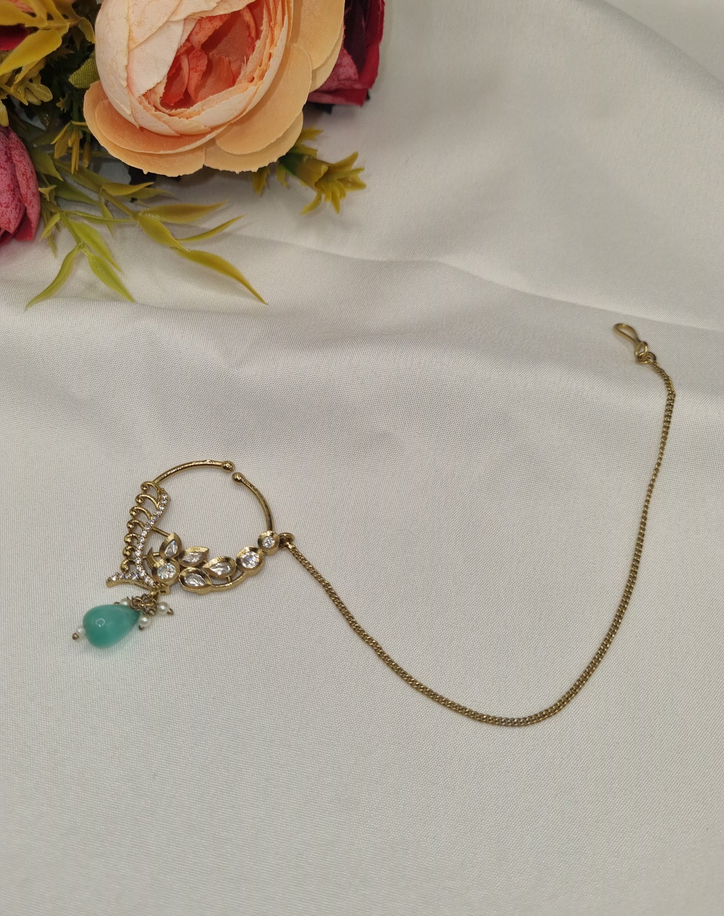 TRADITIONAL KUNDAN & DROP BEAD NOSE RING WITH HAIR CHAIN