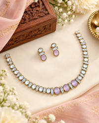 Elegant Sleek Collar Necklace & Matching Earring Set