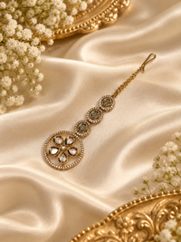 TRADITIONAL KUNDAN & BEAD BRIDAL MAANG TIKKA