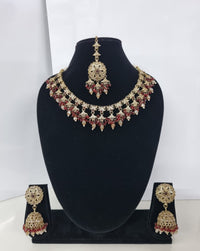 Traditional Floral Choker Necklace set With Earrings & Maang Tikka