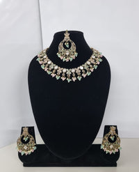 Handcrafted Floral  Antique Gold Plated Necklace Set For woman