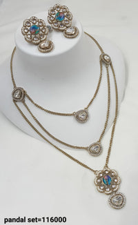 Antique Gold Plated Kundan Pendant Set