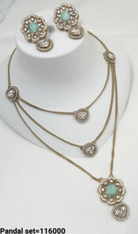 Antique Gold Plated Kundan Pendant Set