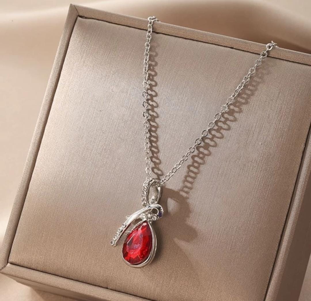 Elegant Anniversary Teardrop Pendant NecklaceSilver Tone Twisted Bail with Sparkling Accents