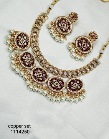 Elegant Traditional Necklace and Earring Set with Pearl Detailing