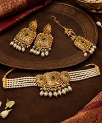 Heritage Pearl Choker Set with Maang Tikka