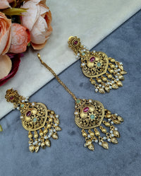 Antique Gold Earrings & Maangtikka Set