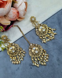 Antique Gold Earrings & Maangtikka Set