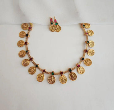 Traditional South Indian Style Gold Plated Oval Shape Laxami Temple Necklace With Earring Jewellery Set For Women And Girls
