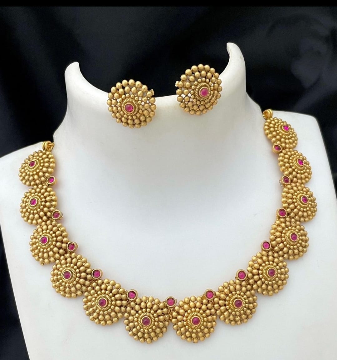 Beautiful Classic Gold Plated Flower Design Circle Shape Temple Choker Necklace With Matching Earring Jewellery Set For Women And Girls