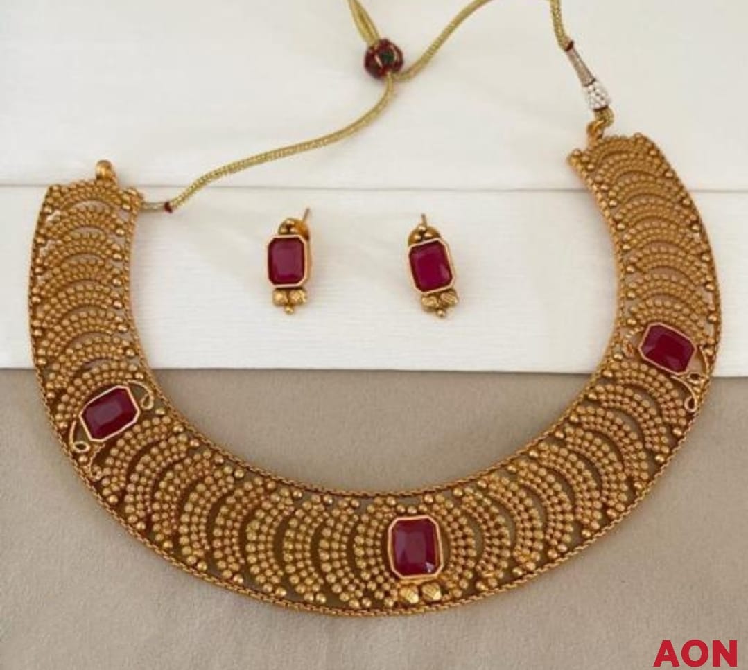 Matte Gold Broad Hasli Choker with Emerald-Cut Stones