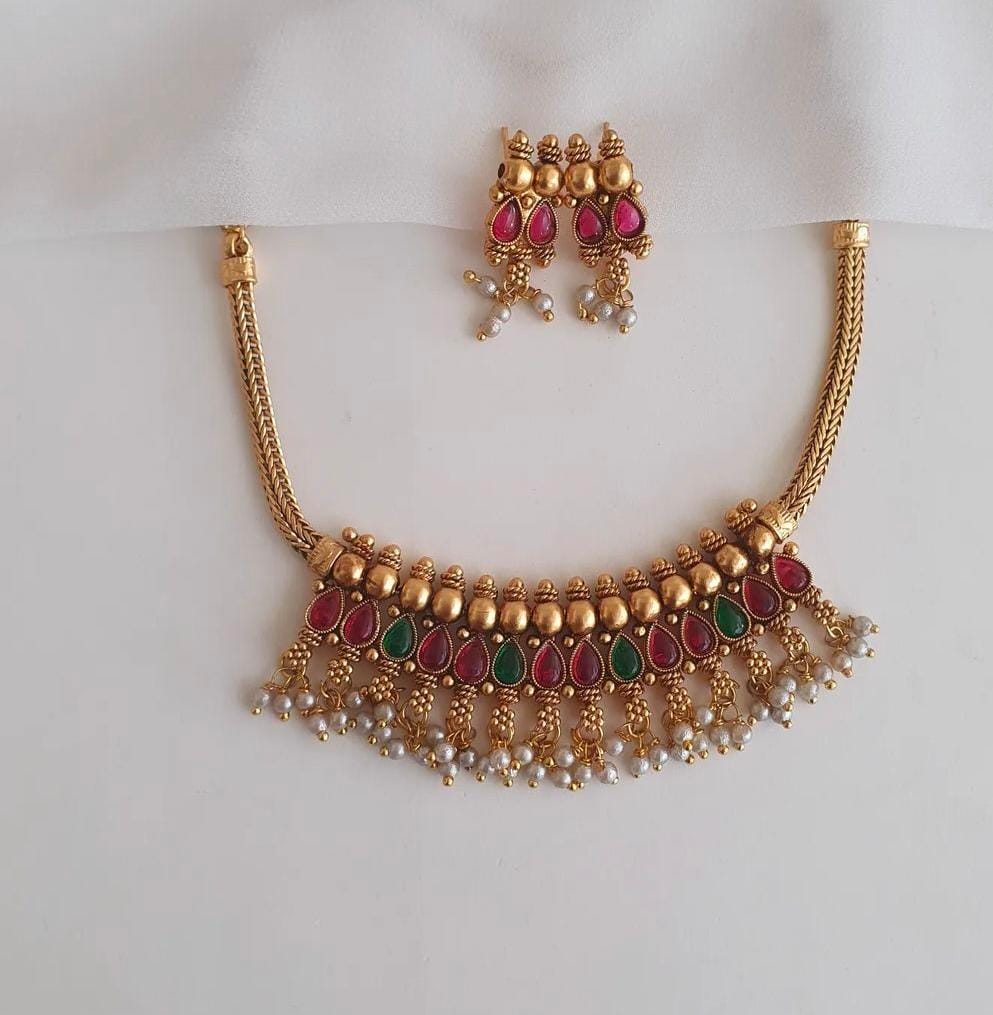 Traditional Temple-Style Necklace and Earring Set with Pearl Detailing
