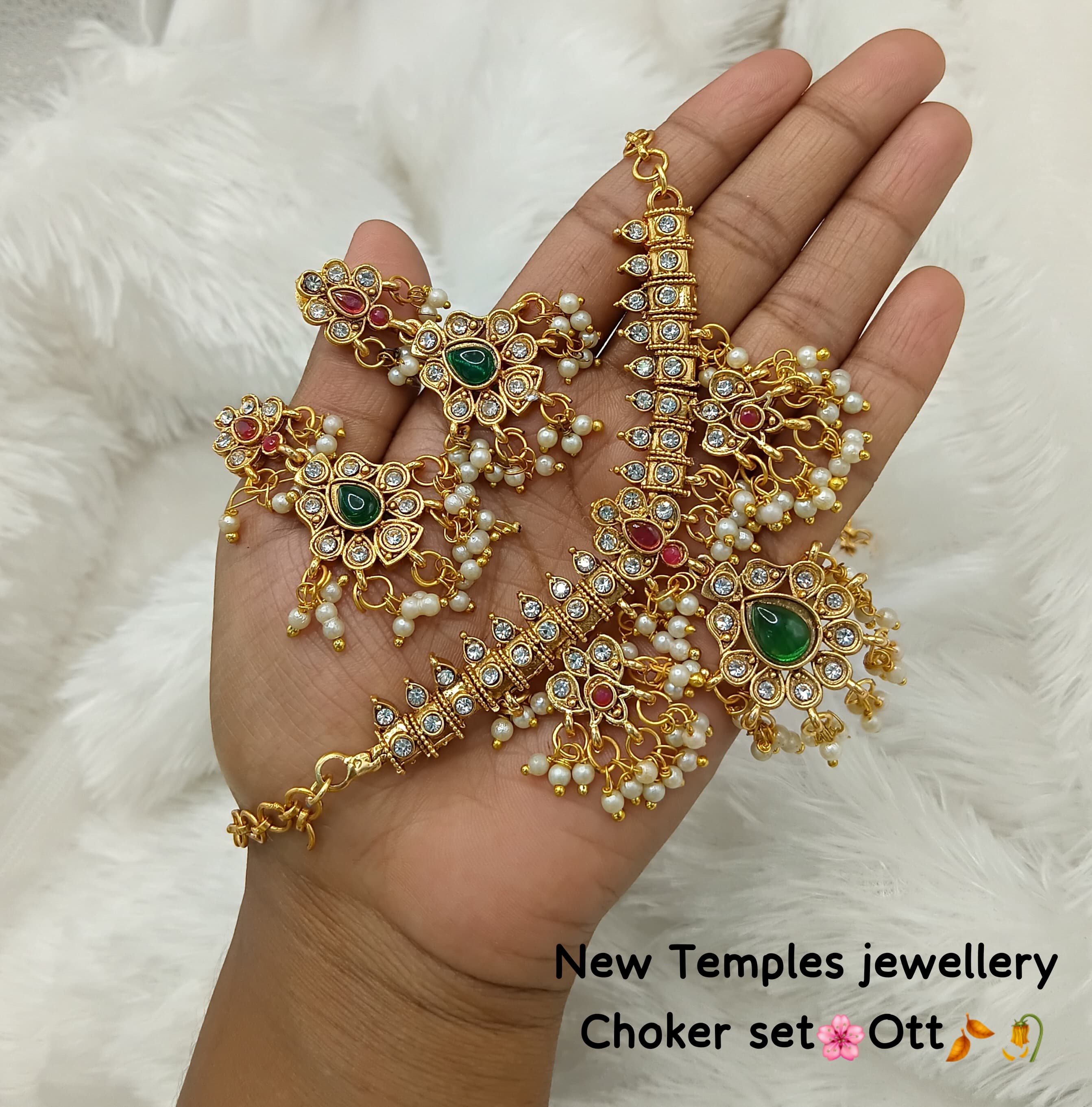 Antique Temple Choker Necklace Set with Earrings – Pearl & Stone Detailing