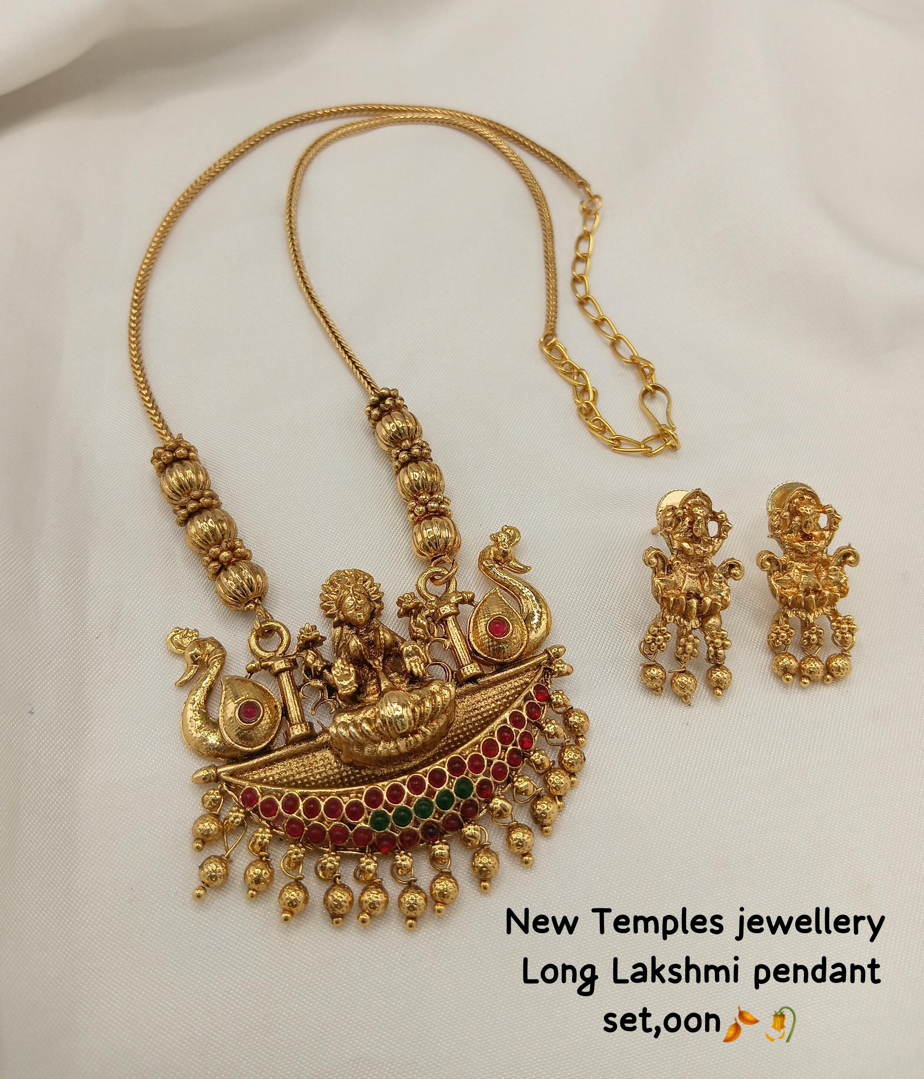 Traditional Lakshmi Temple Jewelry Pendant Set with Antique Finish