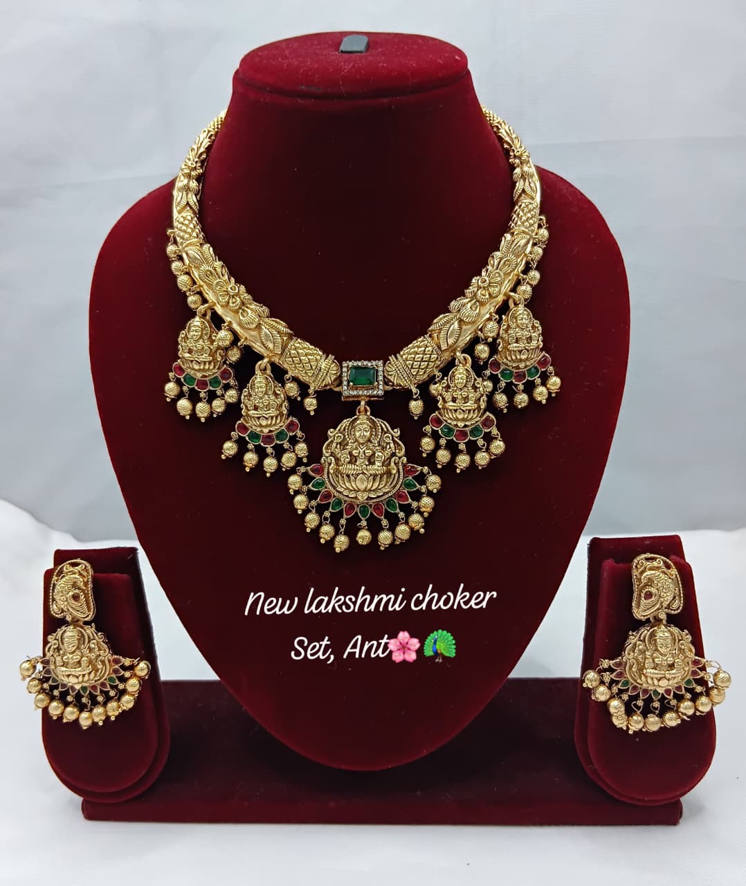 Goddess Lakshmi Nakshi Choker with Emerald Bead Drops