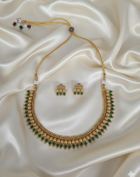 Traditional Beaded Border Stone Necklace Set with Matching Studs