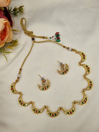 SUTHON STYLE CRESCENT MOTIF NECKLACE SET