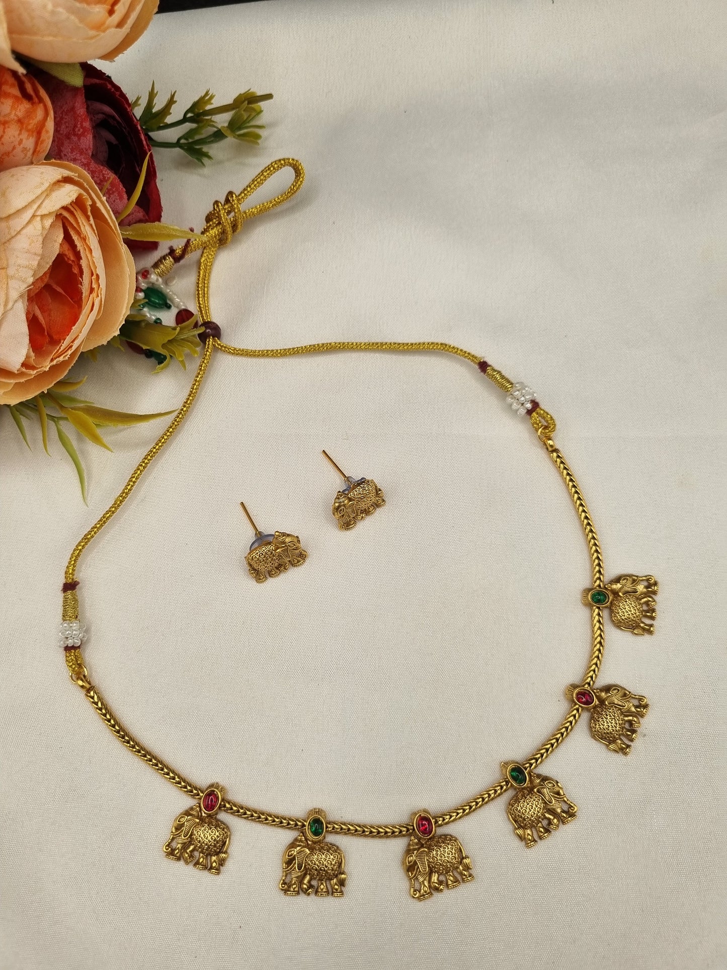 Suthon Style Elephant Motif Charm Necklace Set