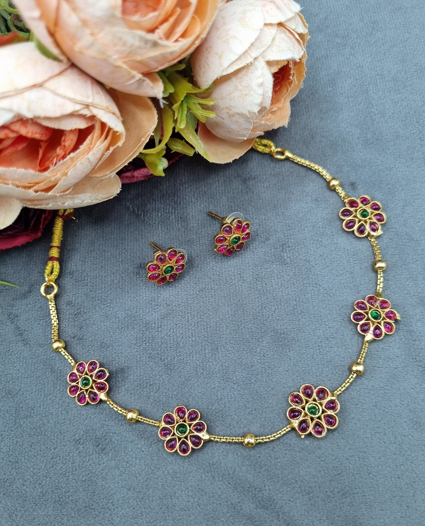 Minimalist Floral Stone Choker Necklace Set with Matching Earrings