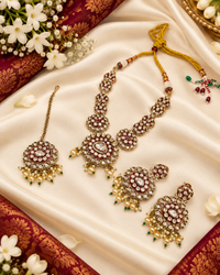 Kundan Medallion Necklace Set