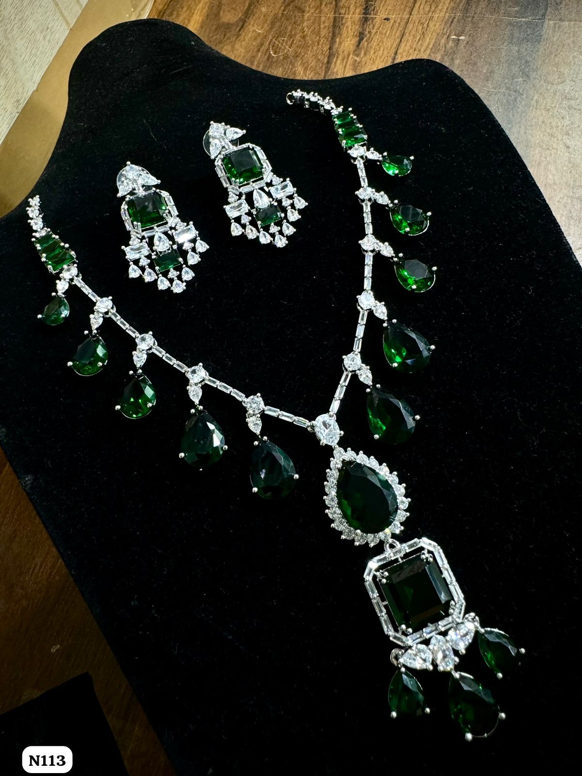 Emerald Green Stone & Silver American Diamond Heavy Bridal Jewelry Set with Earrings