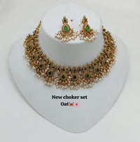 Traditional Pearl Cluster Temple Choker Set